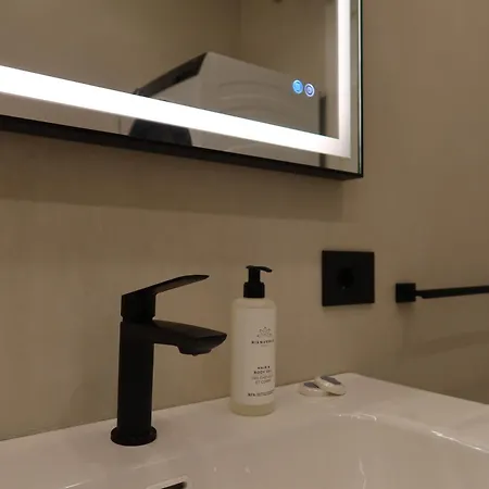 Days Free Parking Tirana