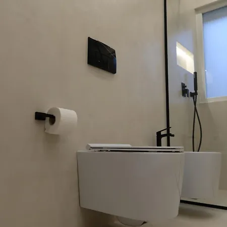 Days Free Parking * Tirana