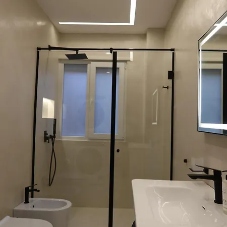 Days Free Parking Apartment