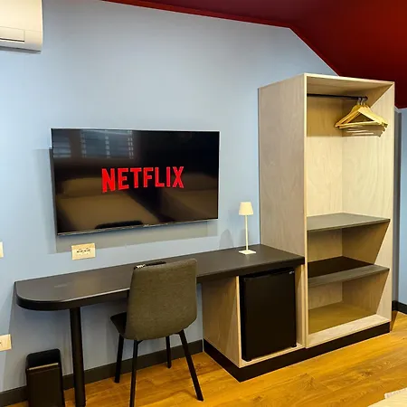 Days Free Parking Apartment Tirana