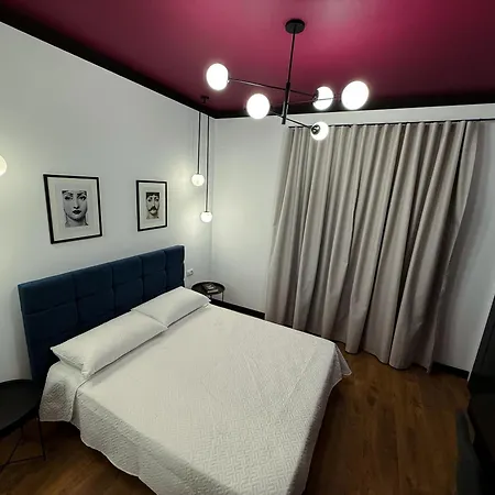 Days Free Parking Apartamento