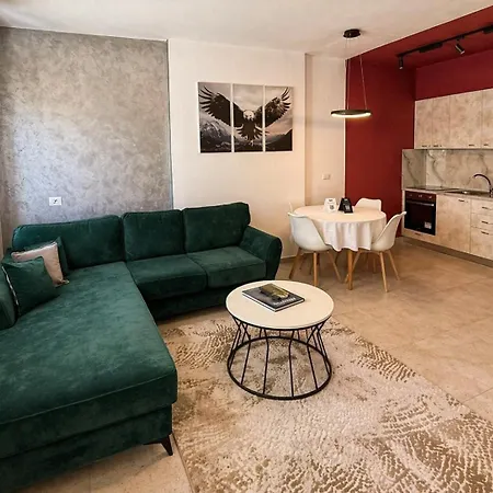 Days Free Parking Apartment Tirana