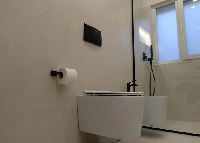 Days Free Parking * Tirana